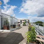 Penthouse Amagerstrand Apartment